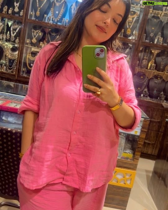 Puja DebNath - 210 Likes - Tum saath ho ya na ho Kya fark hai Bedard thi zindagi Bedard hai 🙂🙂