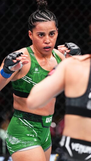 Puja Tomar Instagram - A historic moment for India 💥
@tomar_puja starts her UFC tally with a huge win 🇮🇳
#UFC #UFCIndia #PujaTomar