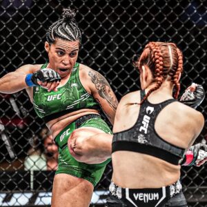 Puja Tomar Instagram - Remember the time 𝐓𝐡𝐞 𝐂𝐲𝐜𝐥𝐨𝐧𝐞 struck the Octagon? 🇮🇳
#UFC #UFCIndia #PujaTomar