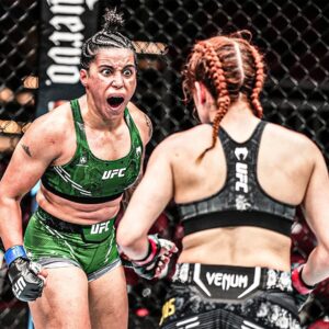 Puja Tomar Instagram - Remember the time 𝐓𝐡𝐞 𝐂𝐲𝐜𝐥𝐨𝐧𝐞 struck the Octagon? 🇮🇳
#UFC #UFCIndia #PujaTomar
