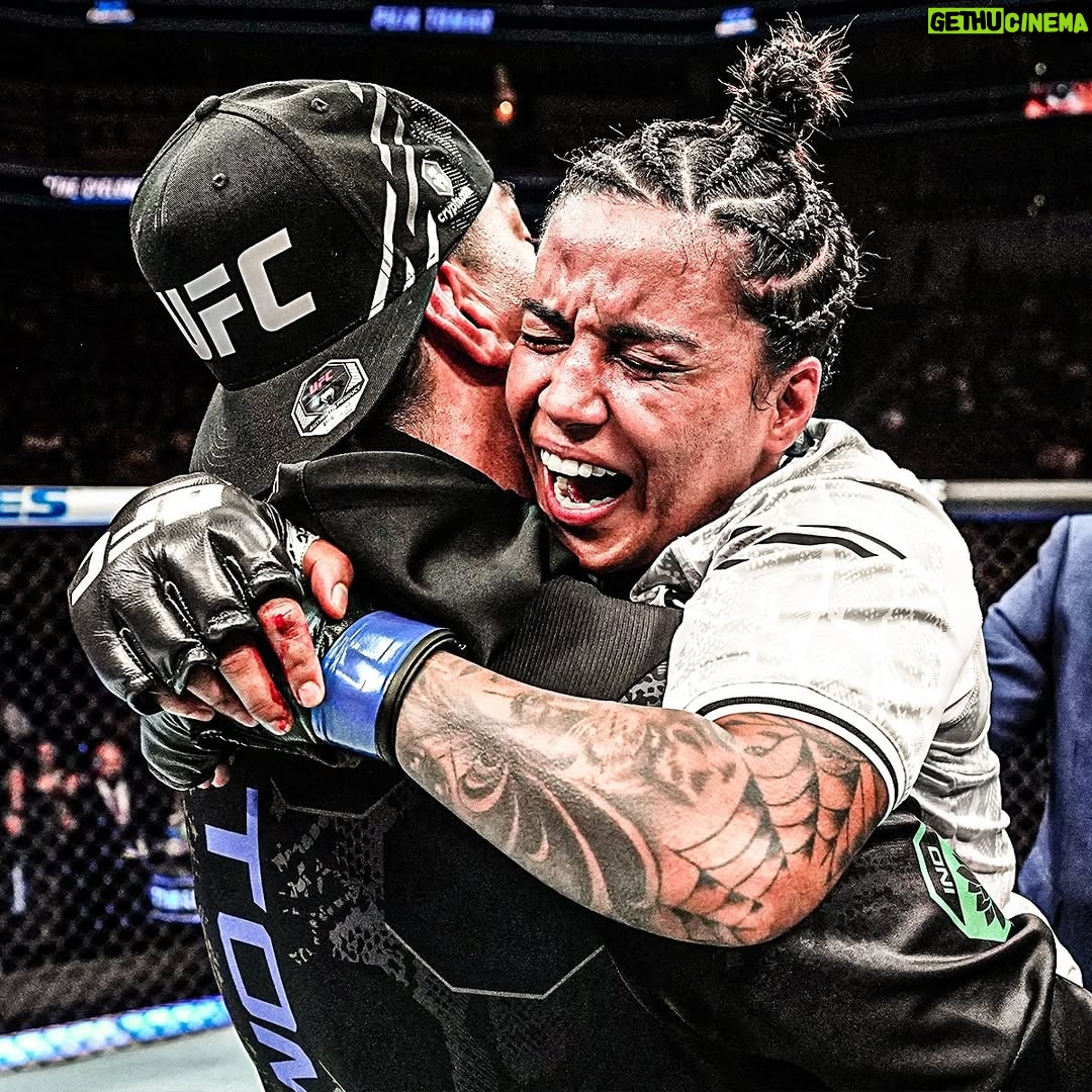 Puja Tomar - 67.1K Likes - Remember the time 𝐓𝐡𝐞 𝐂𝐲𝐜𝐥𝐨𝐧𝐞 struck the Octagon? 🇮🇳

#UFC #UFCIndia #PujaTomar