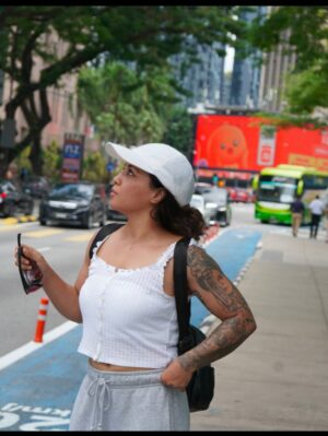 Puja Tomar Instagram - #😻
#malesia