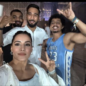 Puja Tomar Instagram - Don’t know about hip hop but the vibes were good.😊
Thank you guys for inviting us ❤️🌸
#hiphop #divine #hanumankind