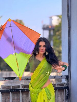 Purabi Bhargava Instagram - Par mera dil hai patang šŖ
Aur teri nazar manjhaā„ļø
#makarsakranti #patang #kite #viral #instagood