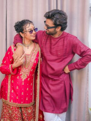 Purabi Bhargava Instagram - Rakhi'25 ā„ļøšÆ
I hope my brothers knows just how much I believe in them. I will always be in their corner, cheering them on and standing by their side.
I know they are meant for great things and I am so proud of them.
@kunalkushwah02 @anchorpriyanca @enna__10 I missed you on this rakhi ! Meet us soon ! LOVE YOU ā„ļø
outfit @kikibyishikaagrawal ā„ļø Made it look royal šÆ
edits @am.creativityofficial