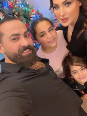 Qamar Khalaf Instagram - سنة جديدة لا نطلب منها الكثير... فقط أن تكون أوضح، وأصدق، وأرحم.
كل المحبة لكم 🤍.
.
.
.
#2026
@qamaralkhalaf
@yana.khd