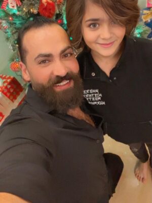 Qamar Khalaf Instagram - سنة جديدة لا نطلب منها الكثير... فقط أن تكون أوضح، وأصدق، وأرحم.
كل المحبة لكم 🤍.
.
.
.
#2026
@qamaralkhalaf
@yana.khd