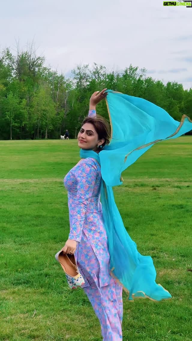 Raavi Kaur Bal - 6.1K Likes - 🫶🏻♥️ 

@officialraavi #raavikaurbal #punjabi #punjab #artist #