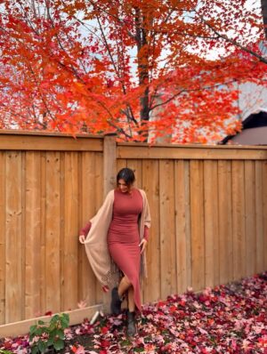Raavi Kaur Bal Instagram - I just can’t get over these fall colors😍 Couldn’t decide on just one so I’m posting them all 🍂✨

Falling in love with my first Canadian fall 🍁❤️

#raavikaurbal #fallismyfavorite #canada🇨🇦 #brampton #firstfallincanada #punjab #punjabi