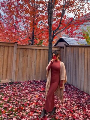 Raavi Kaur Bal Instagram - I just can’t get over these fall colors😍 Couldn’t decide on just one so I’m posting them all 🍂✨

Falling in love with my first Canadian fall 🍁❤️

#raavikaurbal #fallismyfavorite #canada🇨🇦 #brampton #firstfallincanada #punjab #punjabi