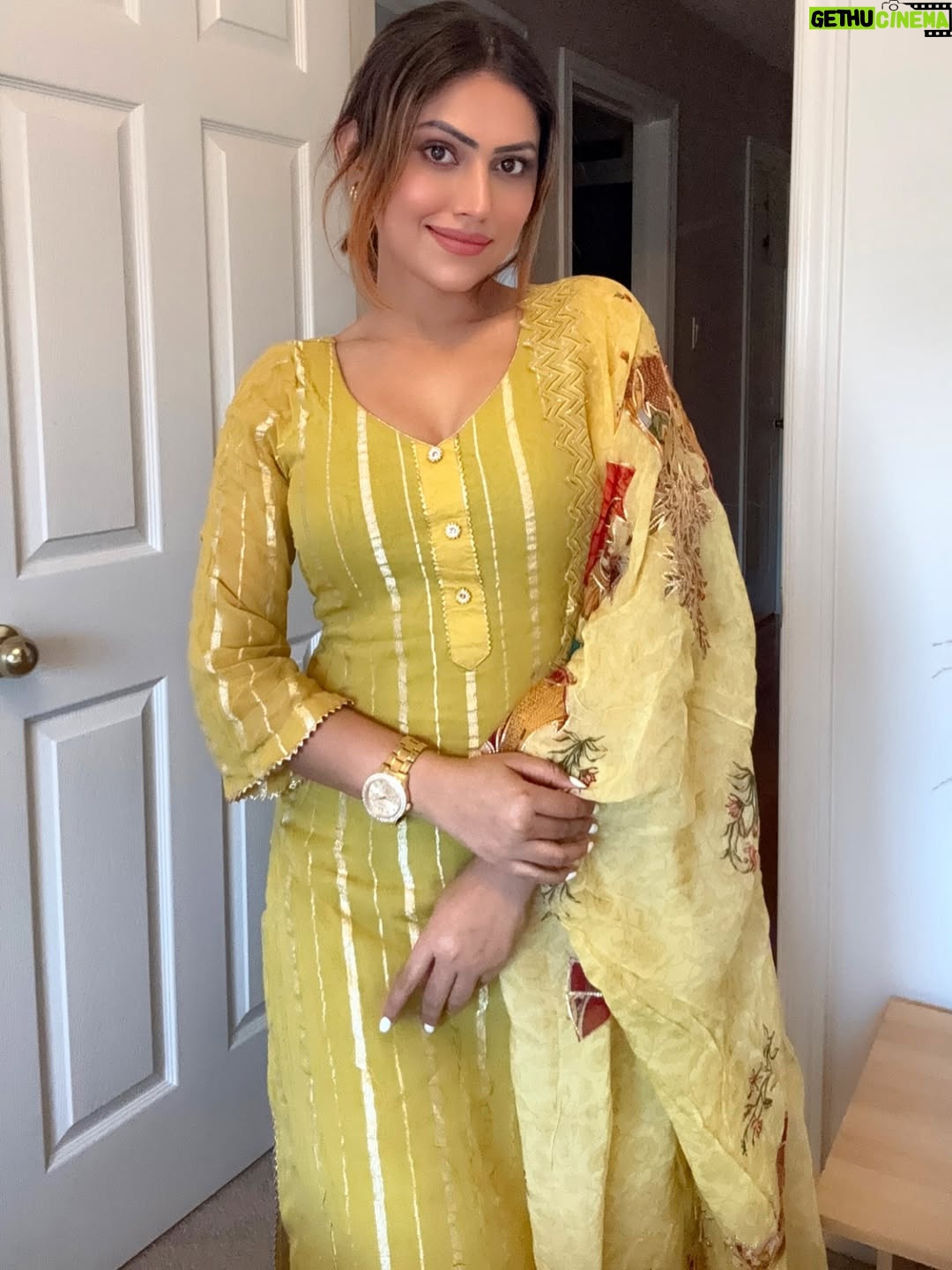 Raavi Kaur Bal - 3 Likes - 🪔 Diwali te Bandi Chhor Divas diyaan sab nu dher saariyaan vadhaiyaan 😊 May this festival bring light, happiness, and divine blessings in everyone’s life. ✨