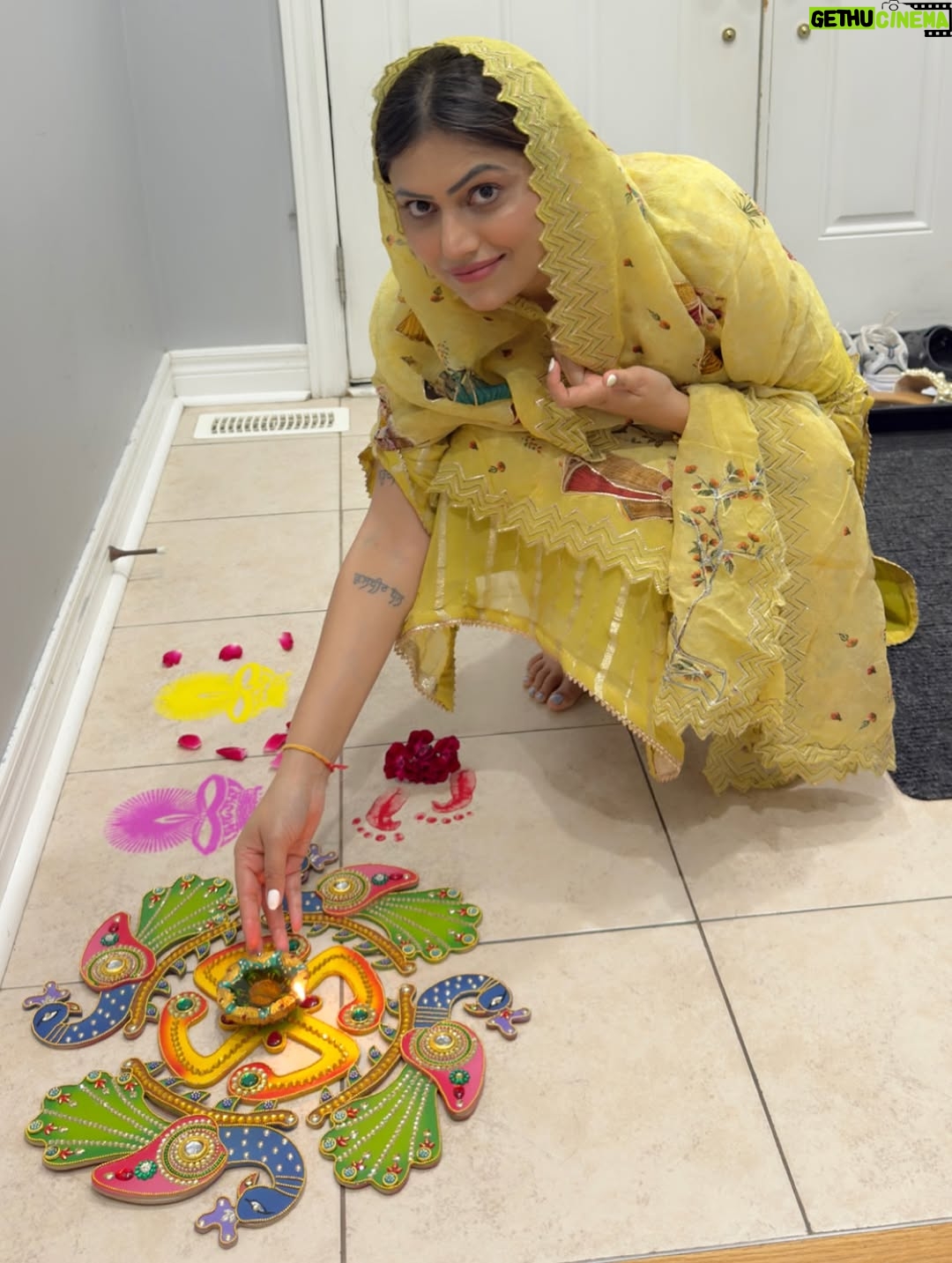 Raavi Kaur Bal - 3 Likes - 🪔 Diwali te Bandi Chhor Divas diyaan sab nu dher saariyaan vadhaiyaan 😊 May this festival bring light, happiness, and divine blessings in everyone’s life. ✨