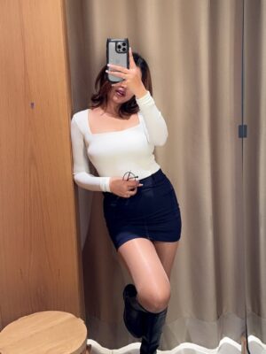 Raavi Kaur Bal Instagram - 2026 🤍

#raavikaurbal #punjabicreator #brampton #punjab #canada