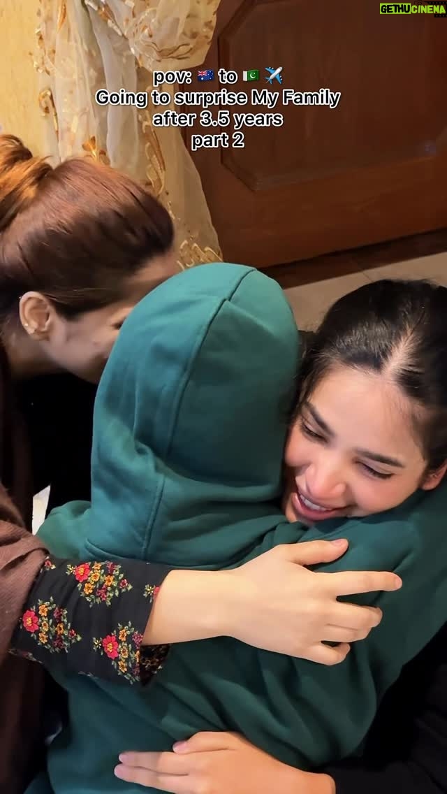 Raazia Mughal - 18.3K Likes - Going to surprise My family after 3.5 years ❤️ Part 2 #trendingreels #instagood #reels #family #surprise