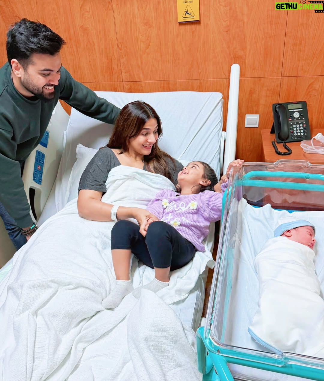 Rabab Hashim - 83.8K Likes - Hello World 💙

The snuggle is real 👼 

Our hearts are full as we welcome our little munchkin Orhan Sohaib Ali to the world, MashaAllah ❤️
Myesha has a tiny new best friend and we are overjoyed and full of love and gratitude Alhamdulillah ✨
Remember us in your prayers and sending you all love, light and good energy! 💫