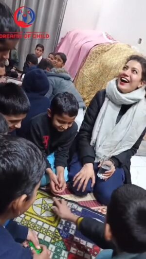 Rabia Butt Instagram - These little kids are from all over Pakistan — from Balochistan, KPK, and Punjab. They go to school and study religion, and are so bright, 
Ma sha Allah.

They desperately need your time and care. If you would like to help or visit, you may contact the number below:

0308-8888915 (Abdul Rehman)

Their house is located in Lahore Medical Housing Scheme, Canal Road, Lahore.

Regards