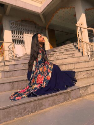 Rachana Mistry Instagram - Asthetic shoot location & me! 🎥♥️
The untold love story 🍁
.
.
.
.
.
#JAGRITIeknayisubah
#GRATITUDE♥️