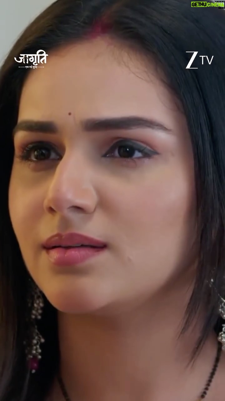 Rachana Mistry - 35K Likes - Sapna ki pakad se Suraj ko bachaane ke baad, kya Jagriti uski yaadaasht waapas laakar khud se kiya vaada nibha paayegi?

Dekhiye #JagritiEkNayiSubah har roz, raat 10:30 baje, sirf #ZeeTV par. 

#Jagriti #Sapna #ZeeTVReels #AapkaApnaZeeTV 
 @rachana.mistry.1604 @pranjali_singh_parihar