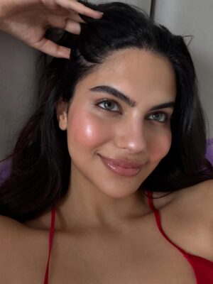 Rachel Gupta Instagram - āPromise to be dazzlingā
