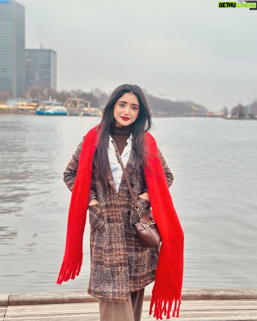 Rachi Sharma - 64.8K Likes - soft love 
Wearing @savana