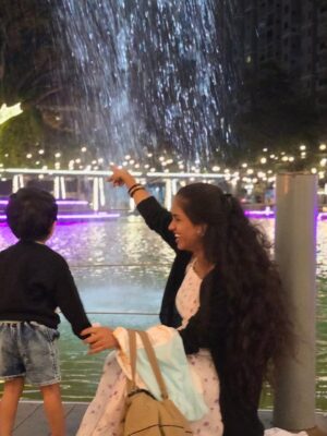Rachu Suri Instagram - 👨‍👩‍👧🧿🫶🏻❤️🌍🫂 

#rachusuri