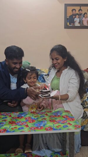 Rachu Suri Instagram - ನಿಮ್ಮ ಪ್ರೀತಿ ಪಡೆದ ಋಣವ ತುಂಬಲು 🥹🧿🫶🏻🌍 Blessed to have u both ❤️😘🤌🏻 simple, but rich in heart 🥺💎❤️‍🩹

#rachusuri