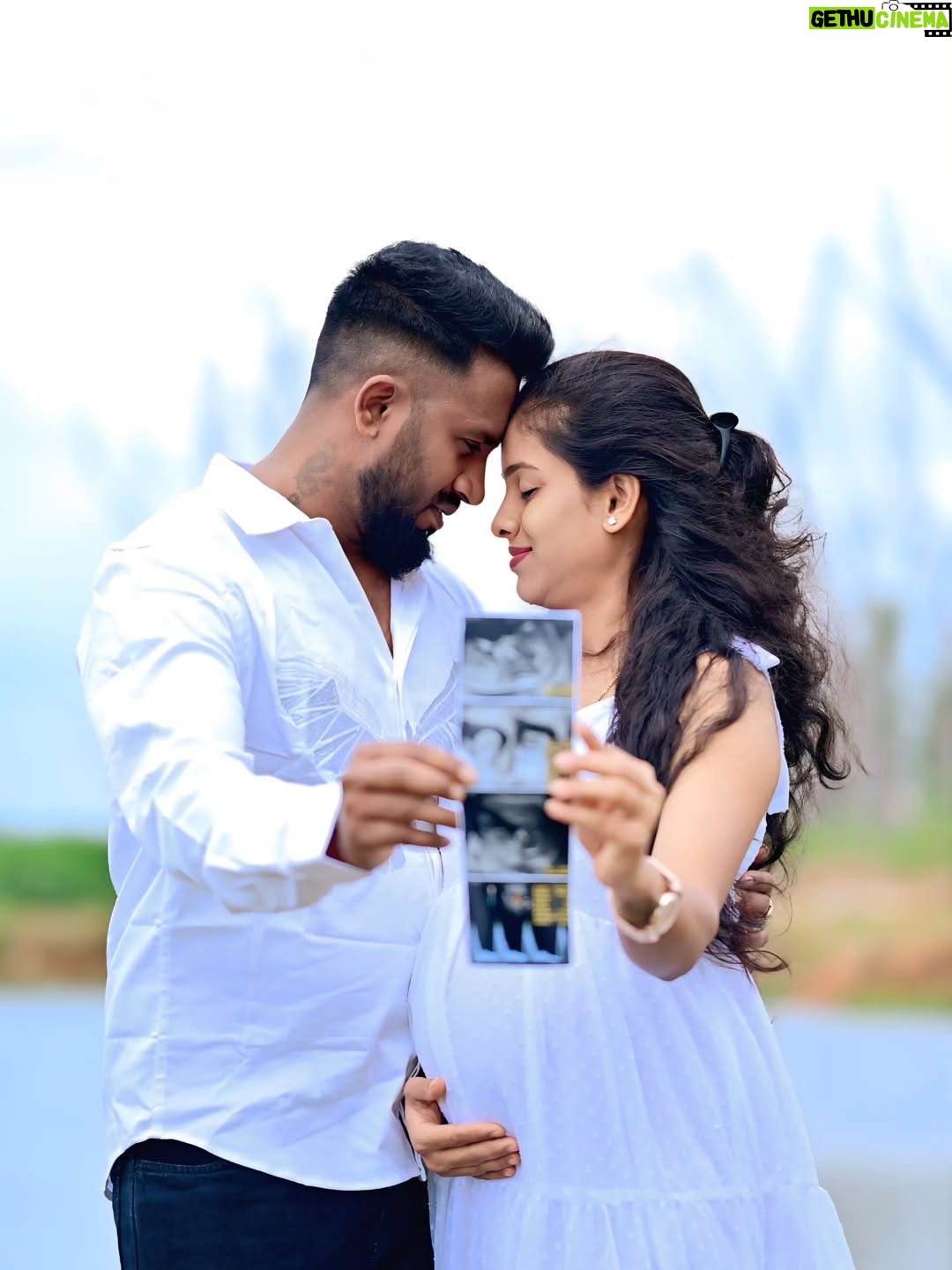 Rachu Suri - 25.6K Likes - ರಾಜನ ಹೆಸರನ್ನೇ ಇಡುತೀನಿ 👑🧿🌍

#rachusuri #foryou #loveyou #trending #instagramreels