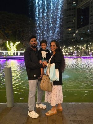 Rachu Suri Instagram - 👨‍👩‍👧🧿🫶🏻❤️🌍🫂 

#rachusuri