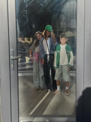 Radka Třeštíková Instagram - hezkej půl rok to byl a teď nastupuje tvrdá realita, milé děti!