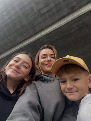 Radka Třeštíková Instagram - hezkej půl rok to byl a teď nastupuje tvrdá realita, milé děti!