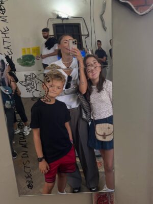 Radka Třeštíková Instagram - hezkej půl rok to byl a teď nastupuje tvrdá realita, milé děti!
