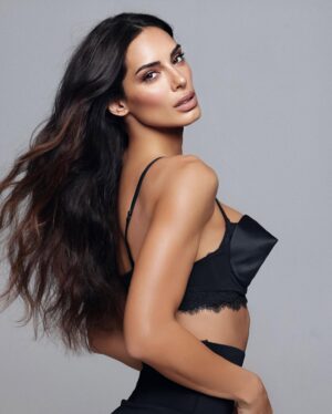 Raffaella Modugno Instagram - 🕊️