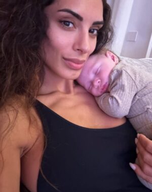 Raffaella Modugno Instagram - Lorenzo🦁 ❤️ 
#nephew