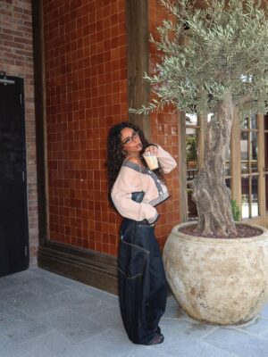 Raghda Instagram - Cozy day🐻🤎 ☕️