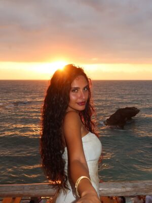 Raghda Instagram - Favorite view on earth 🌅