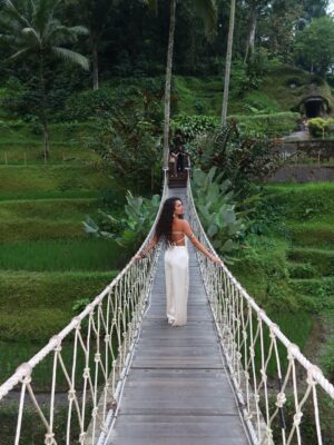 Raghda Instagram - Favorite place on earth BALI📍🥺
🌴🌊🌳🪸🍃