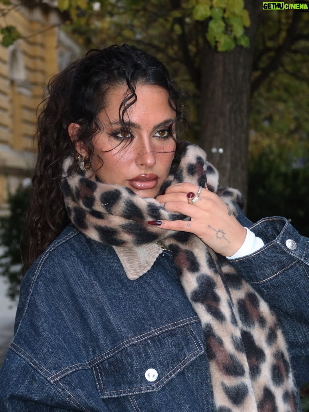 Raghda - 209K Likes - هي لبست ونا قلدت🥹
