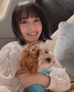 Rainie Yang Instagram - 分享一些未發佈的生活碎片
祝大家生活愉快🥰
#生活碎片