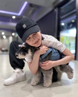 Rainie Yang Instagram - 分享一些未發佈的生活碎片
祝大家生活愉快🥰
#生活碎片