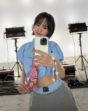 Rainie Yang Instagram - 分享一些未發佈的生活碎片
祝大家生活愉快🥰
#生活碎片