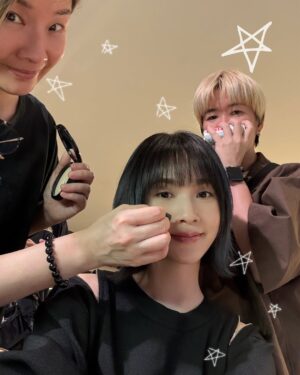 Rainie Yang Instagram - 分享一些未發佈的生活碎片
祝大家生活愉快🥰
#生活碎片