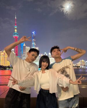 Rainie Yang Instagram - 分享一些未發佈的生活碎片
祝大家生活愉快🥰
#生活碎片