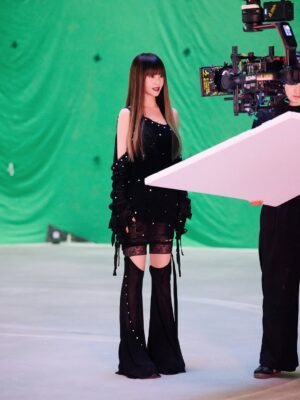 Rainie Yang Instagram - 一些Yes, but?的瞬間📷
#yesbut #花絮照