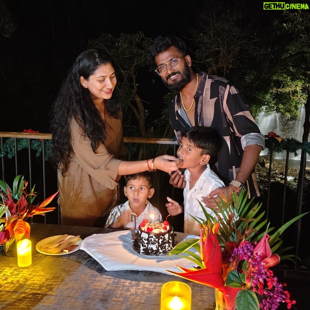 Rajani Shashikumar - 34.9K Likes - Happy Birthday Dummu🧡…Duddu 😍🌼… 

@ayatana.resorts 

#kannada #insta #reels #keepsupporting