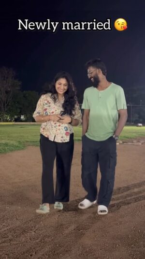 Rajani Shashikumar Instagram - Edhu Bari mosa madve aadha starting alli naave chandra naave surya amele respect a ella😡😟…

#kannada #insta #reels #keepsupporting