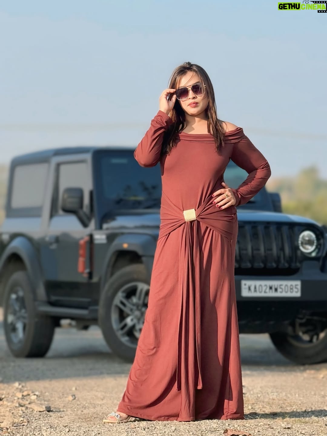 Rajini Lakshmish - 6K Likes - Too rock to age 🔥