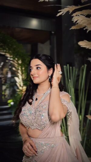 Rajshree sharma Instagram - Queen mode: activated✨Crown optional👑
@chaashni.couture