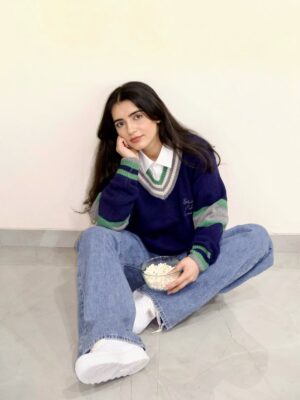 Ramy Instagram - Lowkey missing hawkins already 🥲🍿

Outfit from @benetton_india

#strangerthings