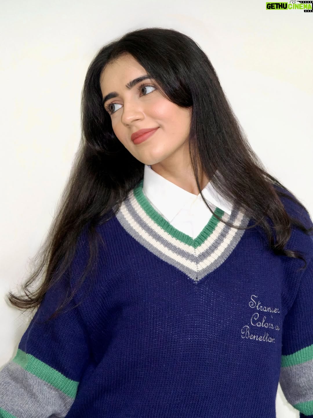 Ramy - 18.4K Likes - Lowkey missing hawkins already 🥲🍿

Outfit from @benetton_india

#strangerthings