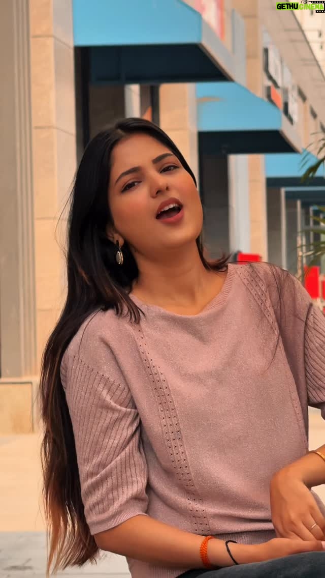 Rashi Khairwar - 29.5K Likes - Log aapse seekhte hain, phir gyaan aapko hi dene lagte hain.👍🏻